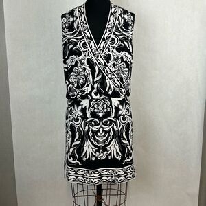 WHBM Tank Dress Sz Small Black White Sleeveless White House Black Market Print